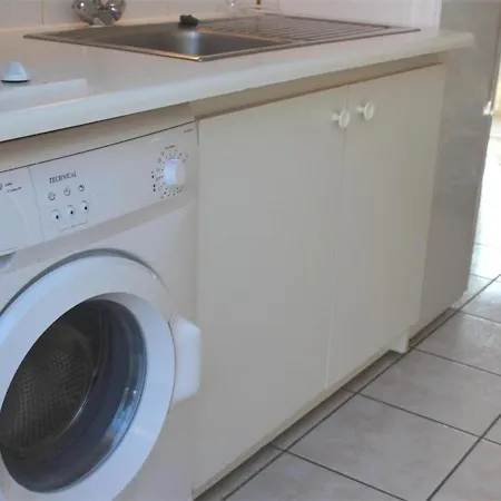 Maison Cosy Avec Terrasse, 2 Chambres, Piscine Partagée, Proche Et Commerces, - Fr-1-229-832 Gruissan