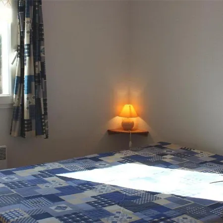 Holiday home Maison Cosy Avec Terrasse, 2 Chambres, Piscine Partagee, Proche Et Commerces, - Fr-1-229-832 *