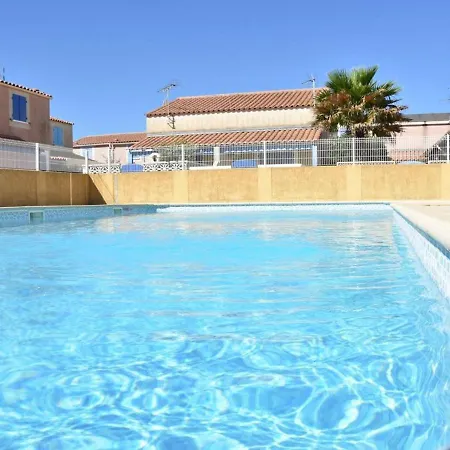 Holiday home Maison Cosy Avec Terrasse, 2 Chambres, Piscine Partagee, Proche Et Commerces, - Fr-1-229-832 Gruissan