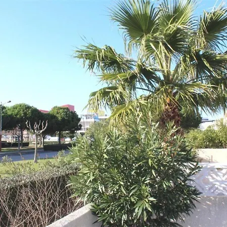 Maison Cosy Avec Terrasse, 2 Chambres, Piscine Partagee, Proche Et Commerces, - Fr-1-229-832